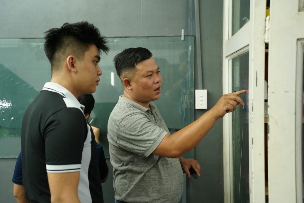 học dán PPF, Phim cách nhiệt Ô Tô-HIEN M AUTO