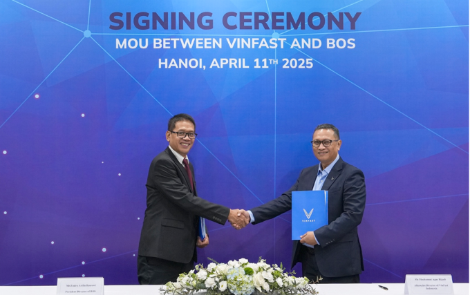 Lễ ký kết MOU giữa VinFast và Bengkel BOS