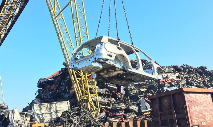 Bãi phế liệu xe hết hạn sử dụng