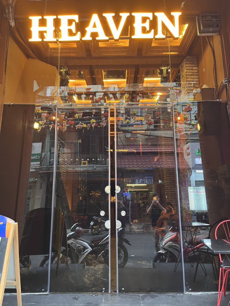 Dan phim cách nhiệt nhà