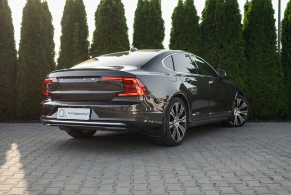 Dán PPF 3M cho Volvo S90 T8 Recharge - Hình ảnh 2